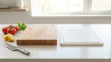 Best Cutting Boards 2025 (Wood vs. Plastic)